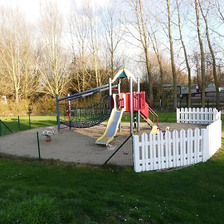 4 Pers Av Balcon-parking Gratuit-piscine Int Chauffee-serviettes Et Linge De Lit Compris * Le Touquet