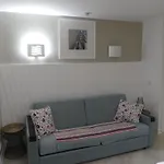 4 Pers Av Balcon-parking Gratuit-piscine Int Chauffee-serviettes Et Linge De Lit Compris
