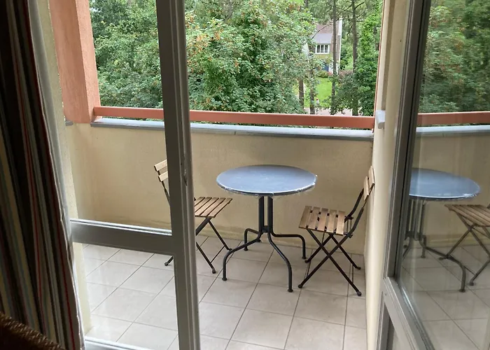 4 Pers Av Balcon-parking Gratuit-piscine Int Chauffee-serviettes Et Linge De Lit Compris Le Touquet