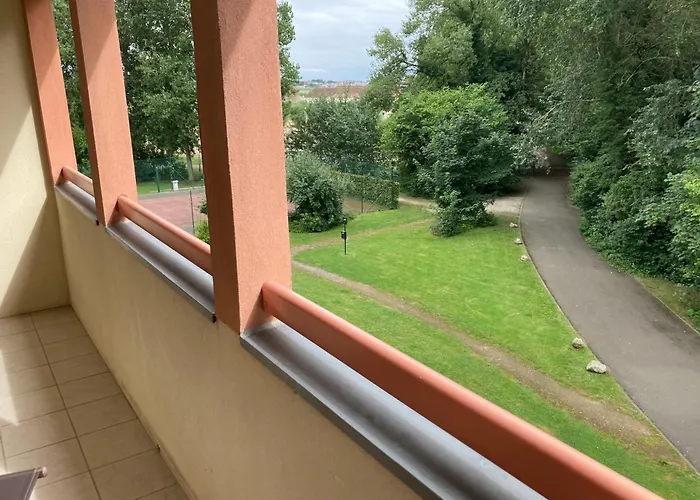 4 Pers Av Balcon-parking Gratuit-piscine Int Chauffee-serviettes Et Linge De Lit Compris * Le Touquet