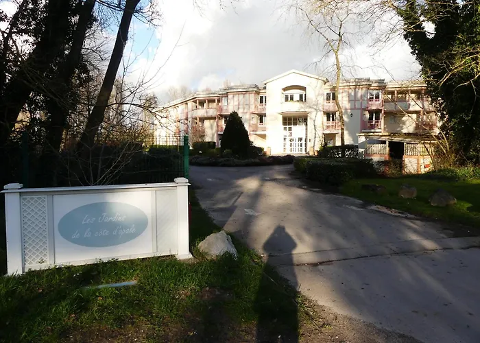 4 Pers Av Balcon-parking Gratuit-piscine Int Chauffee-serviettes Et Linge De Lit Compris Lejlighed *